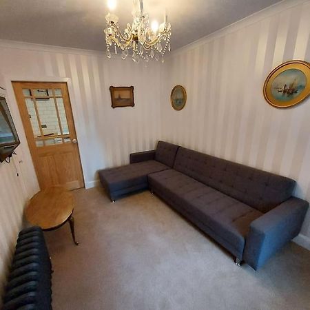 Lovely 1 Bed House In Largs, North Ayrshire Bagian luar foto