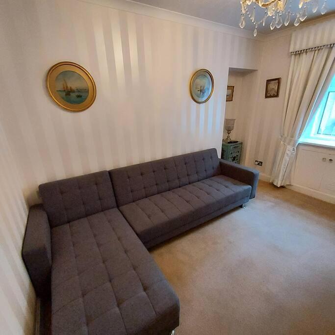 Lovely 1 Bed House In Largs, North Ayrshire Bagian luar foto